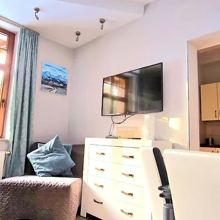 Jozefina Apartament's Blisko Centrum شقة