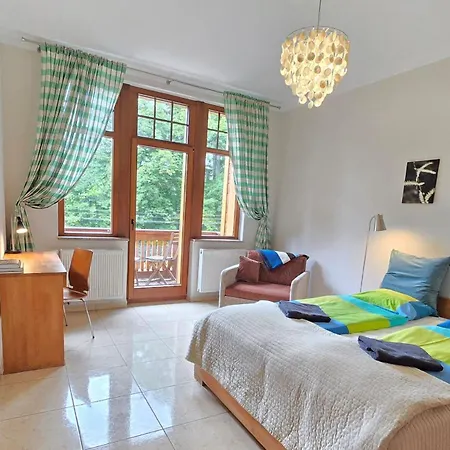 Jozefina Apartament's Z Dotepem Do Mini شقة شكلارسكا بوريبا