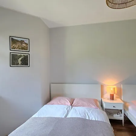 Jozefina Apartament's Blisko Centrum شكلارسكا بوريبا