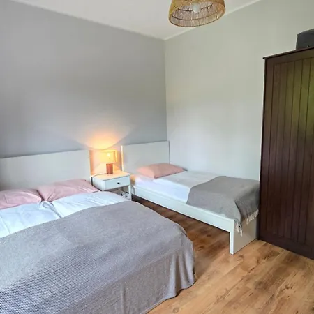 Jozefina Apartament's Blisko Centrum شقة